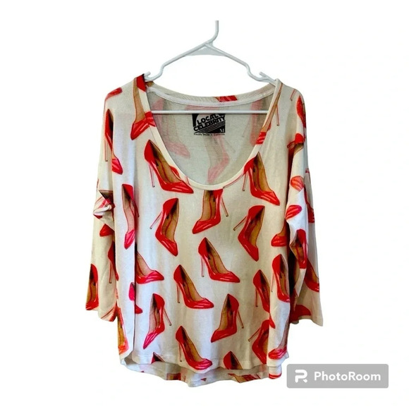 Local Celebrity Super Soft Novelty Top in Pink/Ivory size medium - Picture 1 of 4